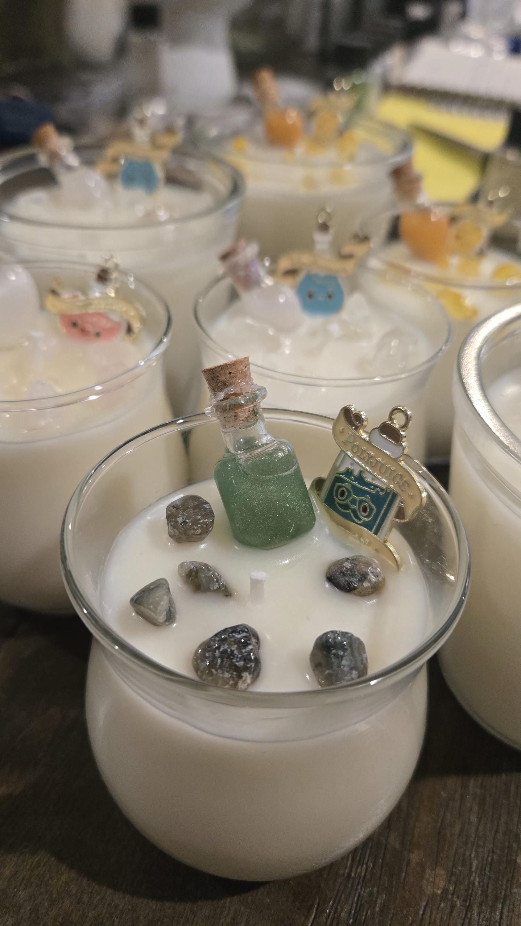 Customized Reiki-Infused Intention Ritual Candle Solid Perfume Soy Wax Energy Healing Candle Lotion Candle